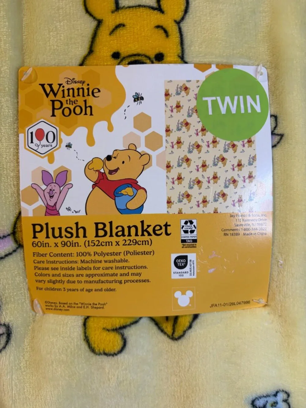 Disney Winnie the Pooh Piglet Plush Spring Yellow Fleece Twin Blanket 60x90 NWT